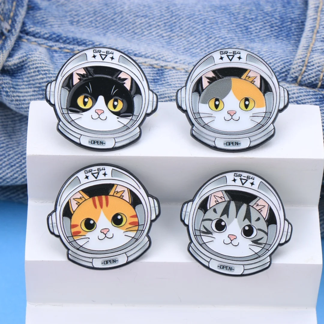 Astronauten-Katzen-Emaille-Pin-Set, Niedliche Weltraum-Kätzchen-Cartoon-Broschen, Astronautenhelm-Metallabzeichen, für Jacken, Rucksäcke & Hüte
