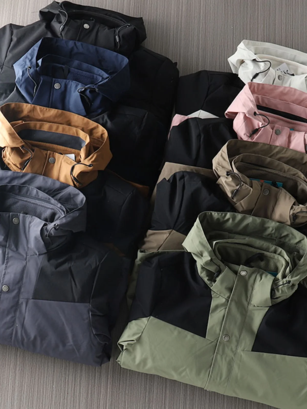 

Утепленная мужская куртка для активного отдыха с отстегивающимся капюшоном, осенне-зимняя, приталенная, молодежная, модная, с длинными рукавами, на молнии