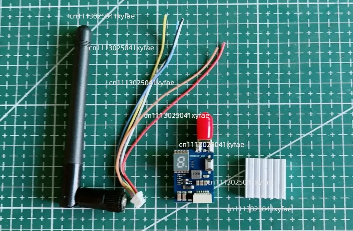 5.8G 40CH 600mW Mini FPV Transmitter Digital Display Micro VTX RC Aircraft Parts