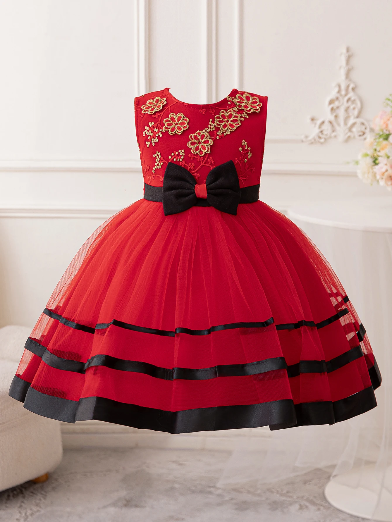 

2024 red Christmas dress, suitable for girls aged 3-14, winter sleeveless mesh dress, suitable for girls' birthday parties princ