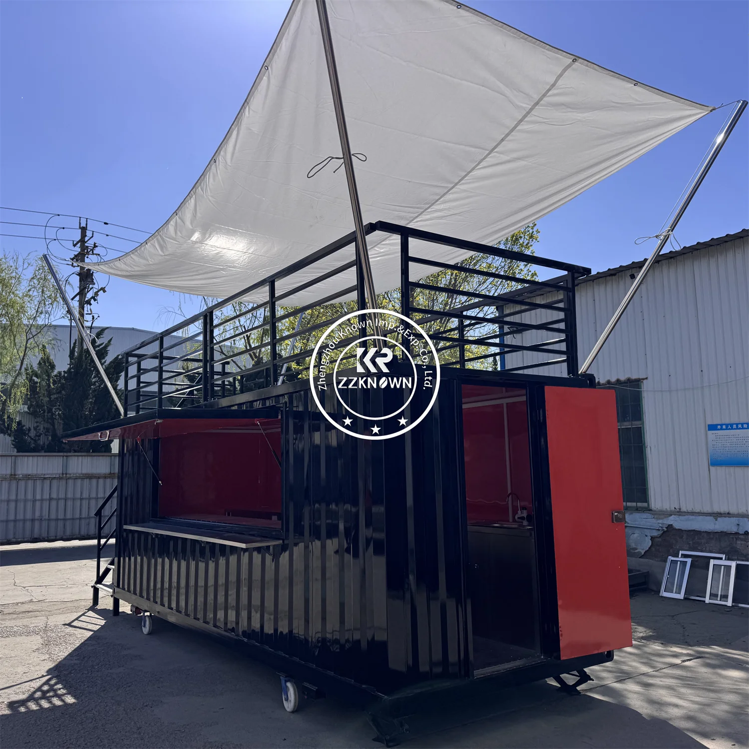 Prefab Restaurant Food Store Modular Shipping Container Bar 20FT 40FT Shipping Container Bar With Fully Equipped Kitchen
