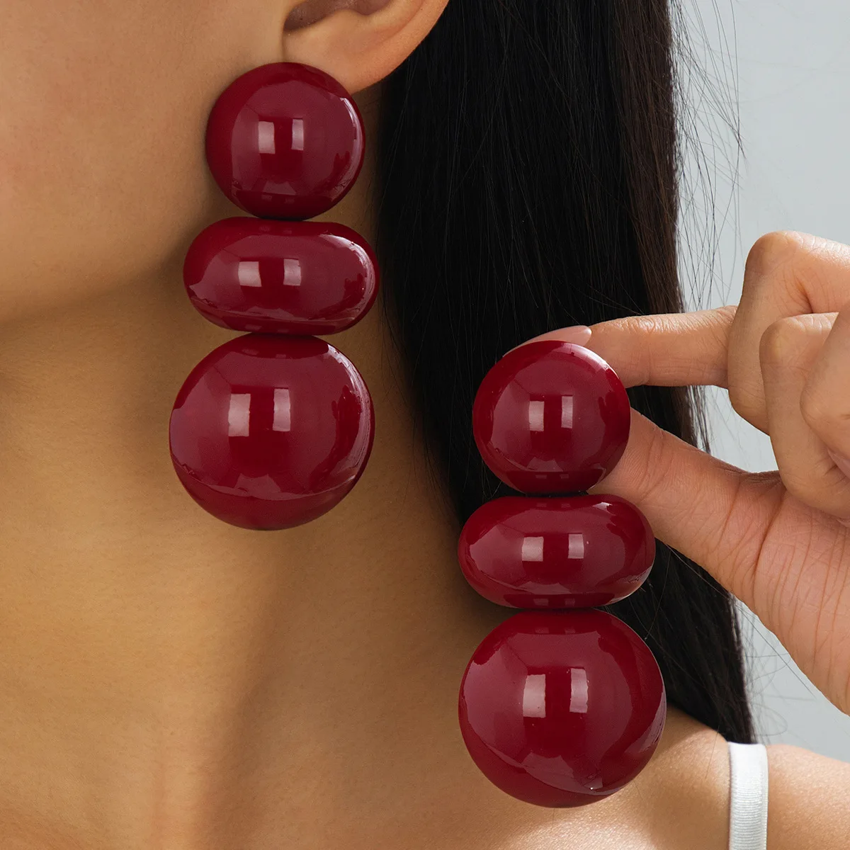 Metal Red Enamel Half Ball Heart Post Earrings For Women Autumn Winter Fashion Jewelry Trendy Simple Classic Design Gifts NEW