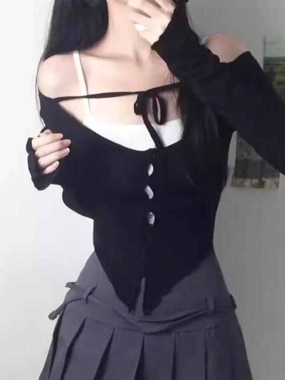 

Сексуальный комплект из двух предметов: тонкий кардиган с длинными рукавами и поясом, и топ на бретелях. Новинка Dongda Gate. Хлопковый, эластичный, повседневный, модный.