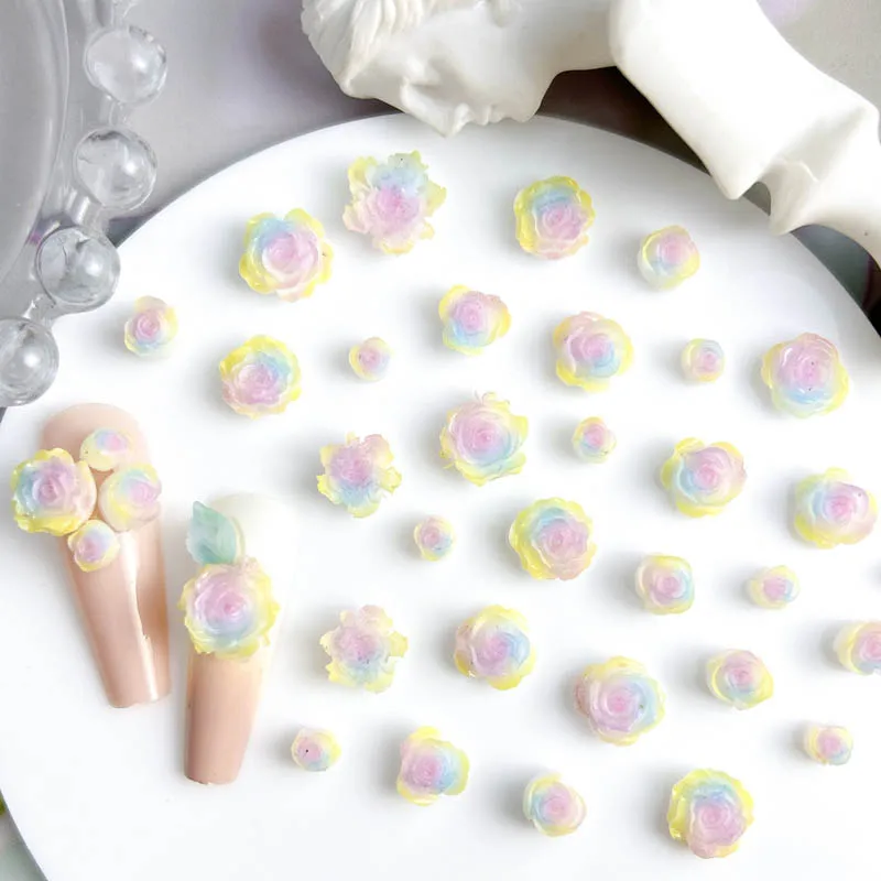 50pcs 무작위 혼합 수지 장미 꽃 네일 아트 매력 DIY Kawaii 꽃 네일 아트 장식 매니큐어 DIY 수제 공예