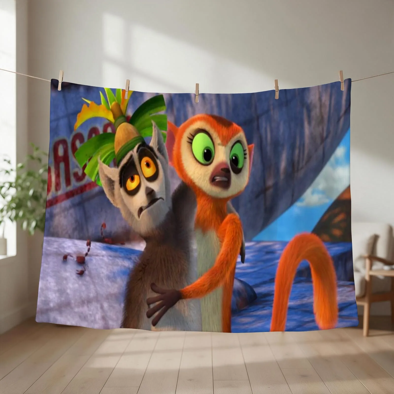 All Hail King Julien Throw Blanket heavy to sleep Moving Thin Decoratives Blankets