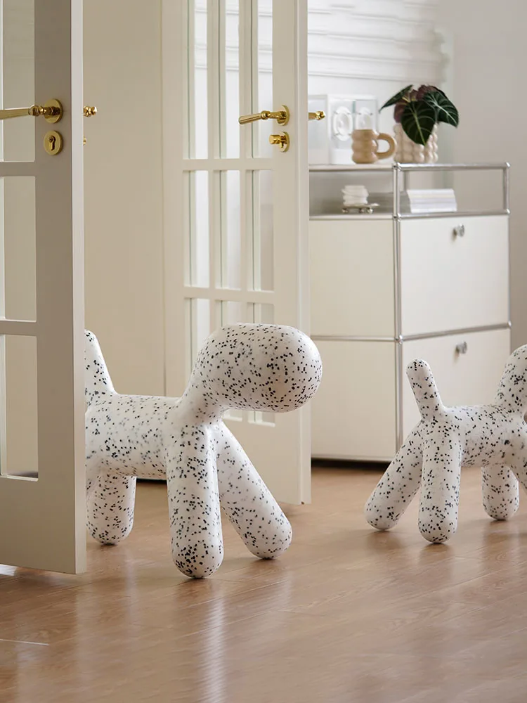 Banqueta de cão manchado dos desenhos animados plástico pe casa sala estar cadeira móveis móveis pequenas fezes modernas baixas cadeiras