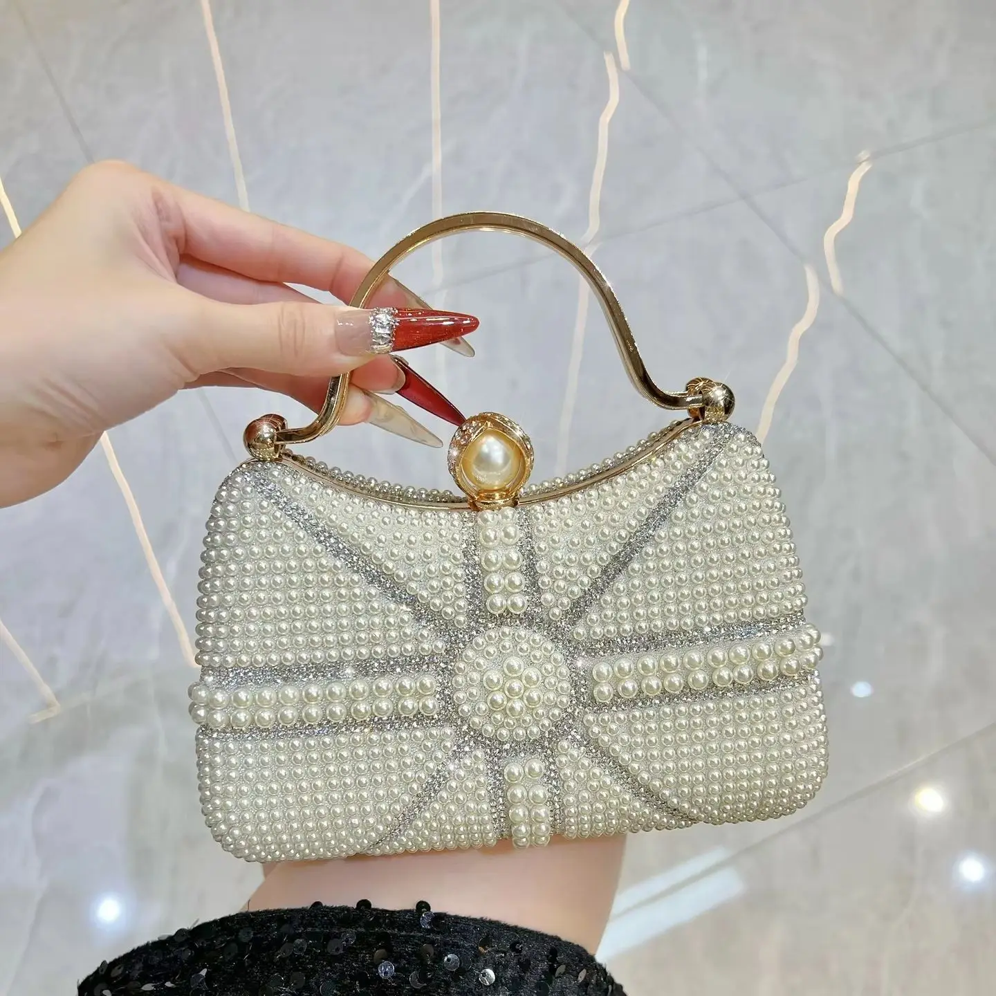 CHICATWILL Handmade Luxury Lady Cluthes Glitter Elegant Pearls Women's Handbag Cosmetic Diamond Chains Bag Party Anniversary