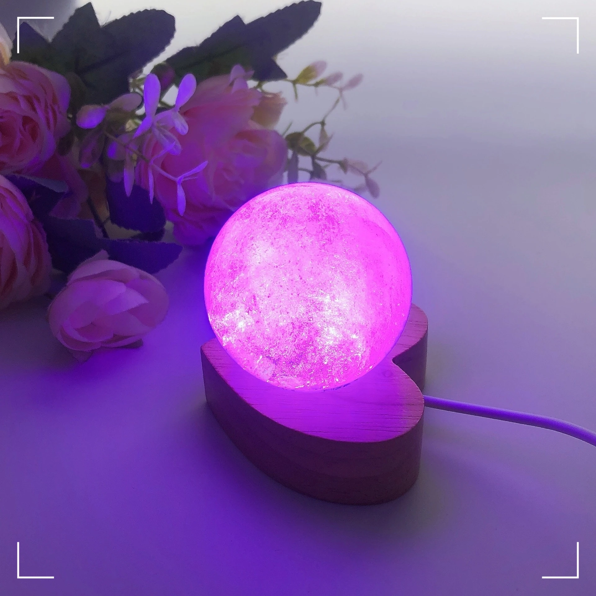 Heart Shape LED Crystal Sphere Stand Night Light Wooden Bracket Crystal Ball Base Sphere Holder Night Lamp Stand Room Home Decor