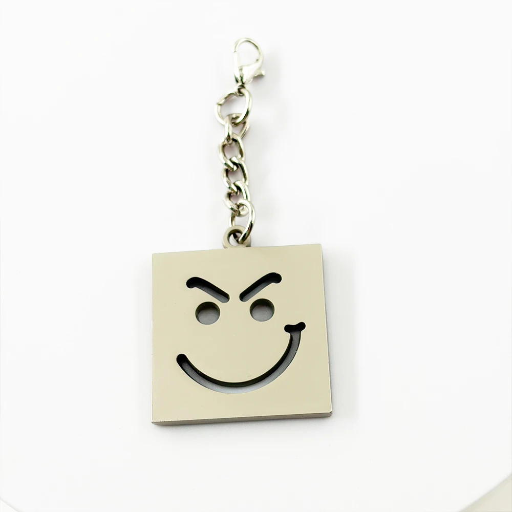 Band-Musik-Schlüsselanhänger-Set, modifizierter Bären-Smile-Face-Metallanhänger, Schlüsselring, Kreuz, Geschenk für Musikfans, Schmuck – Detail 13