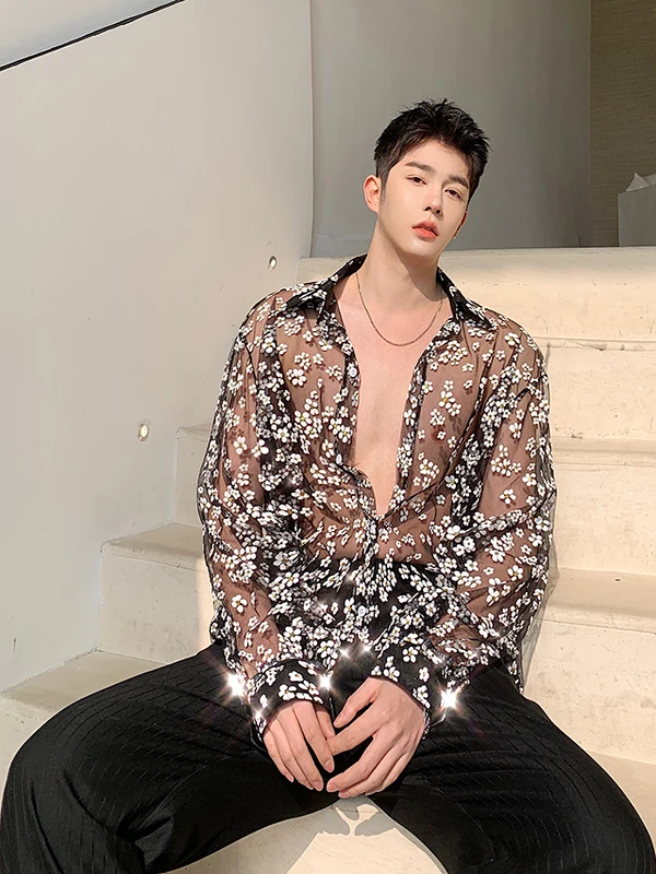 

Transparent Lace Hollow out Long Sleeve Sun Protection Shirt for Men Summer Fashionable Shirt Daisy Pattern Loose Fit Male Model