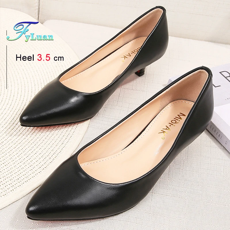 

2025 пикантные новые черно-белые женские туфли на среднем каблуке 3,5 см, женские туфли-лодочки на коническом каблуке с микрофибрическим верхом и резиновой подошвой, повседневная обувь