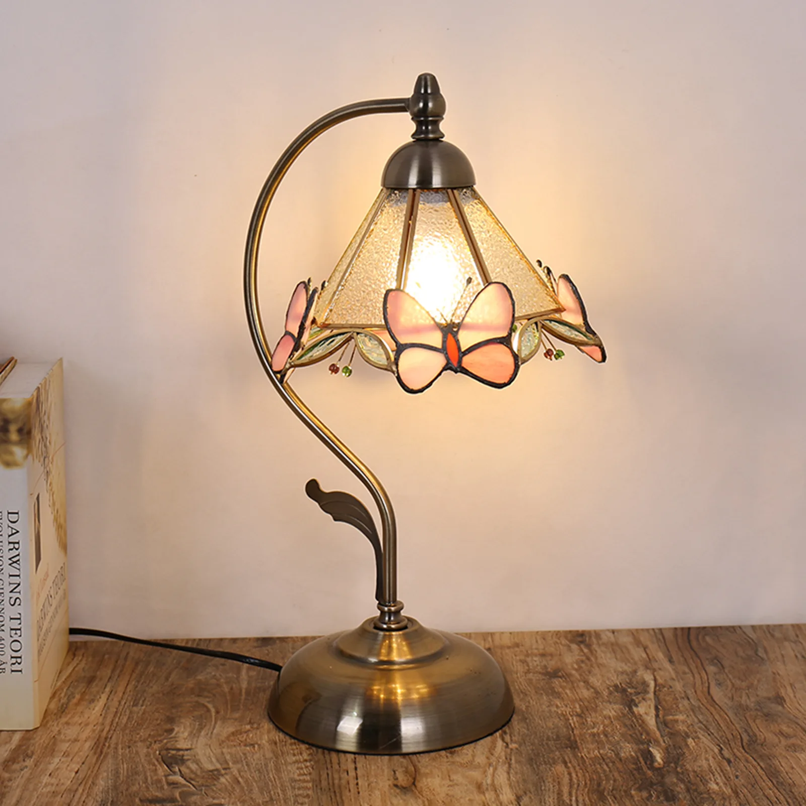 Table lamp directly from the manufacturer Modern simple bedroom bedside study lamp Hotel creative butterfly glass decorative