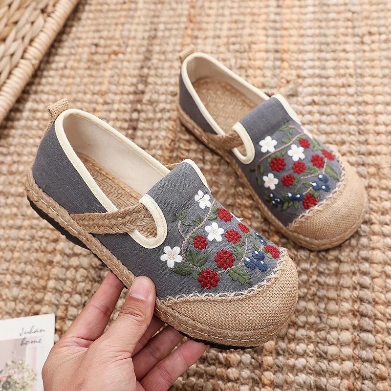 2022 Women Linen Canvas Shoes Retro Bohemian Slip-On Flat Comfortable Loafers Ladies Casual Embroidered Hemp Sole Sneakers