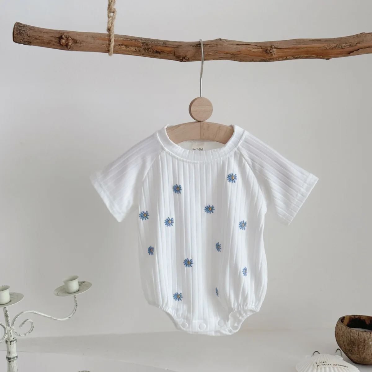 Ins Newborn Baby Girl Clothes Summer Romper Short-Sleeved  Home Clothing Jumpsuit Flower Embroidery Toddler Bodysuit 0-18 Months