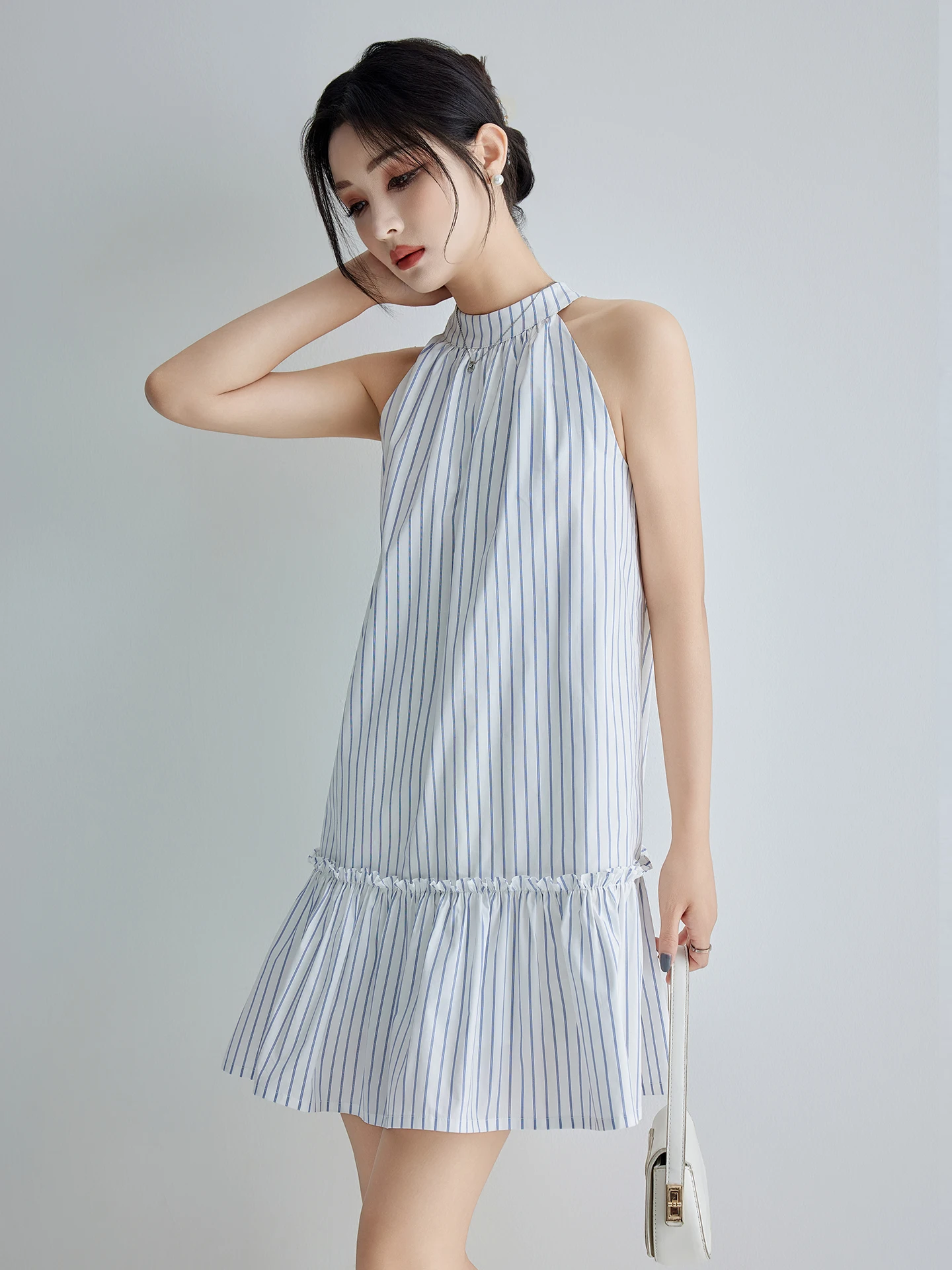 

White Striped Cotton Off-Shoulder Sleeveless Dress Women Summer Loose Slimming Gentle Neck Hanging Skirt A-Line Dress