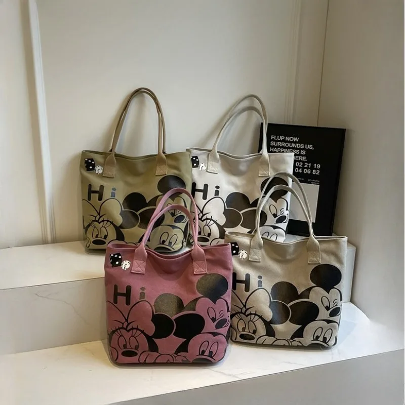 

Miniso Mickey's fashionable and casual large capacity one-shoulder tote bag, everyday versatile shoulder bag when shopping.