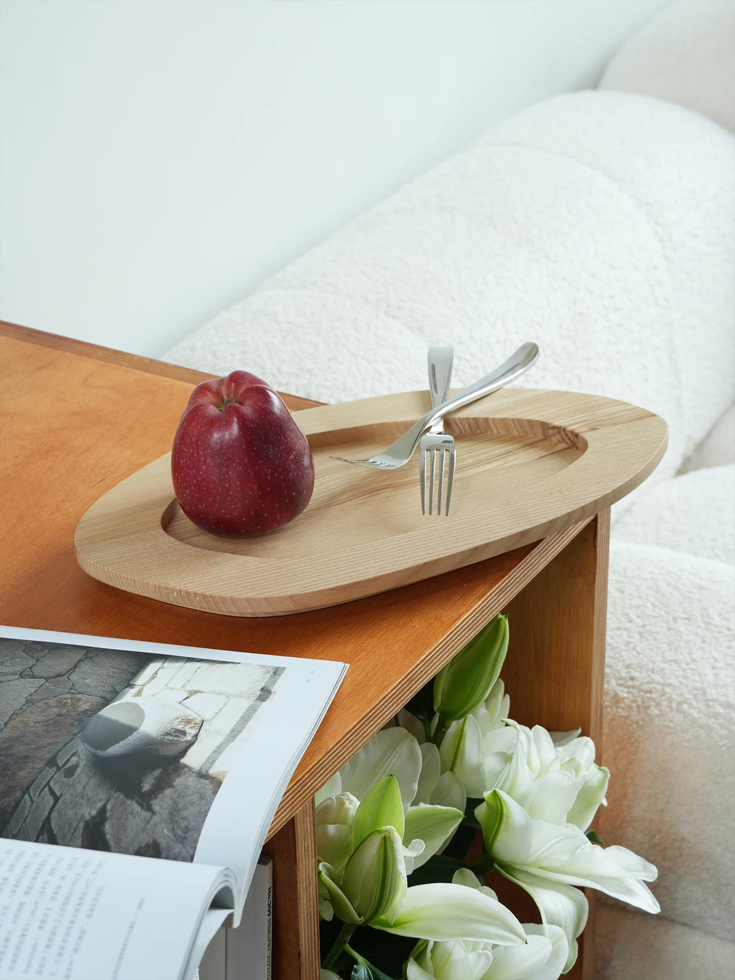 

Modern Minimalist Wooden Fruit Tray Ornamental Home Decor Entrance Way Tableware Simple Design Natural Wood Color Tray
