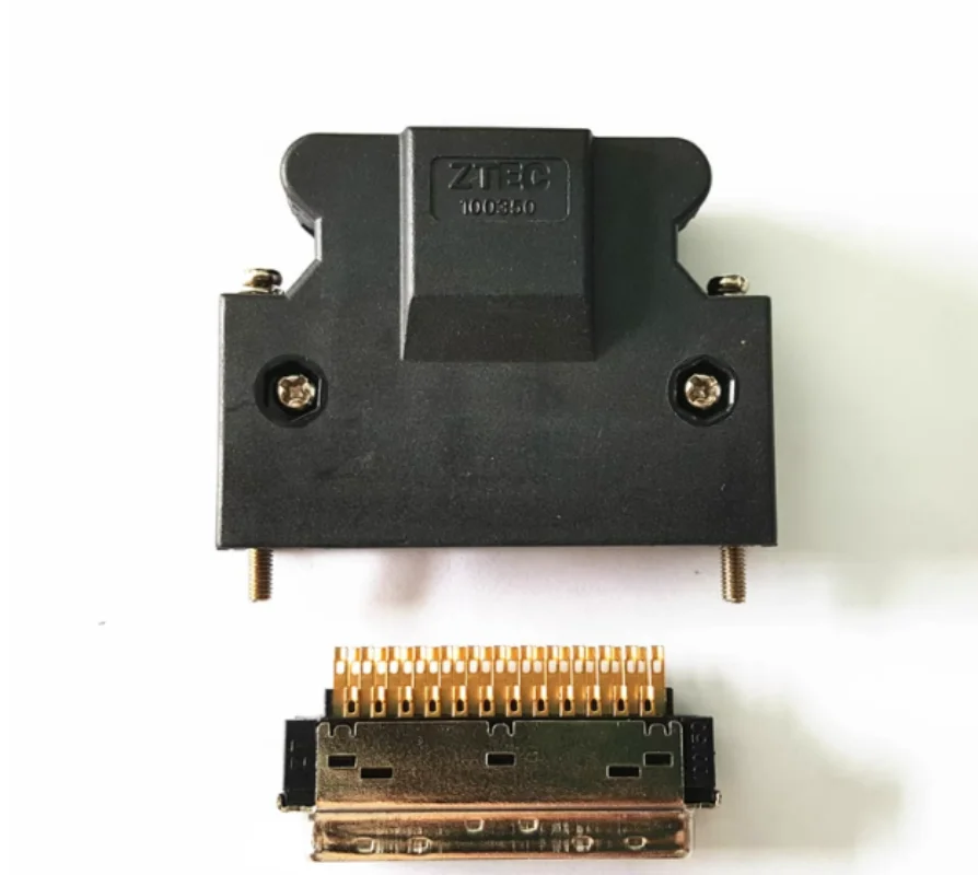 

10pcs SCSI-50P fully gold-plated 10150-3000PE+10350-52A0-008 SCSI Welding wire male head