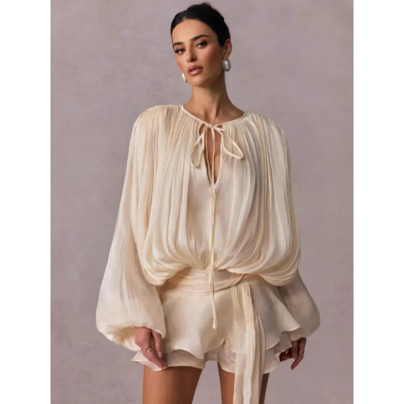 

CHAXIAOA Женское повседневное платье-рубашка мини-длины с V-образным вырезом и длинными рукавами, а также короткие брюки, модный элегантный праздничный костюм из двух предметов