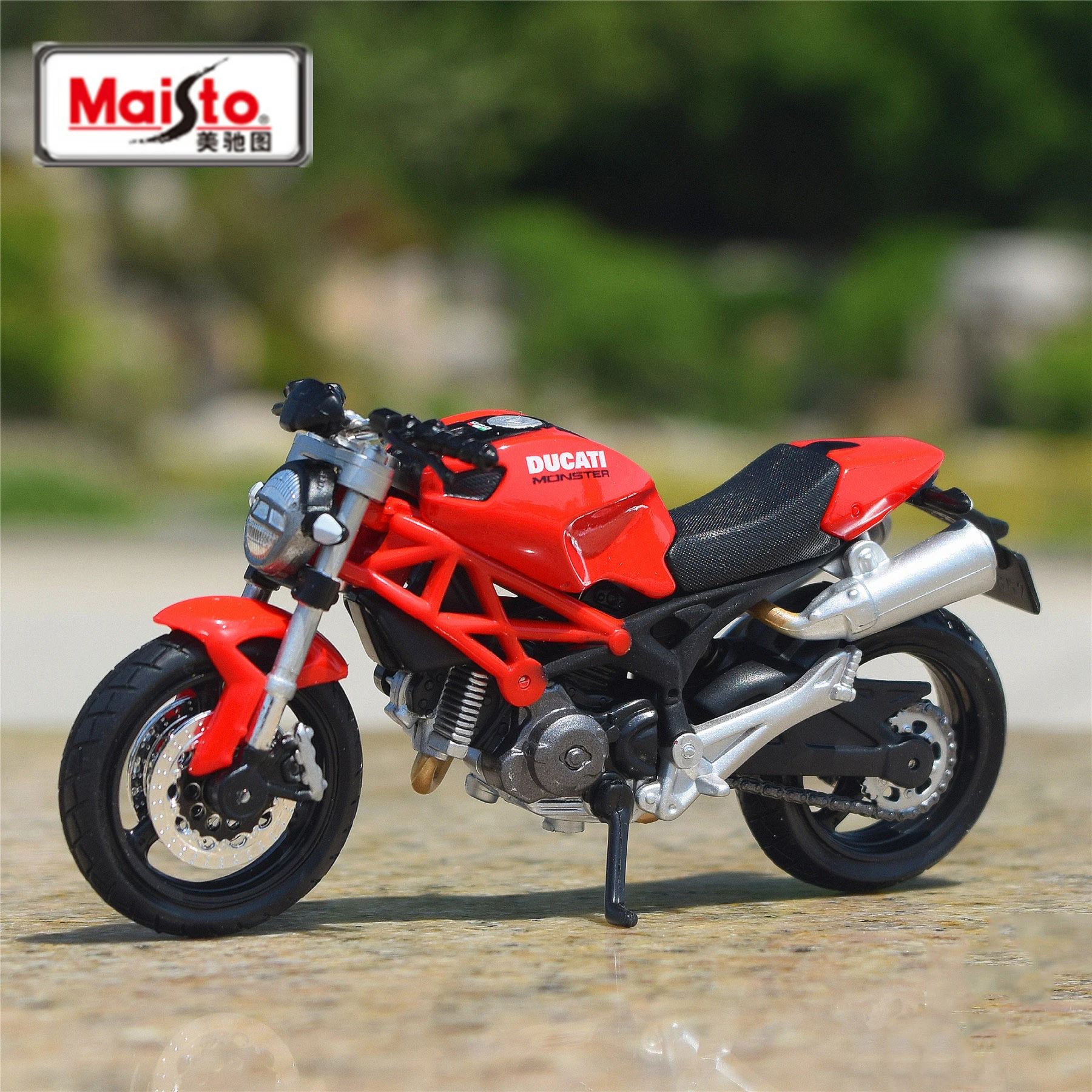 Maisto 1:18 Ducati Monster 696 Alloy Racing Motorcycle Model Simulation Diecast Metal Toy Street Motorcycle Model Childrens Gift