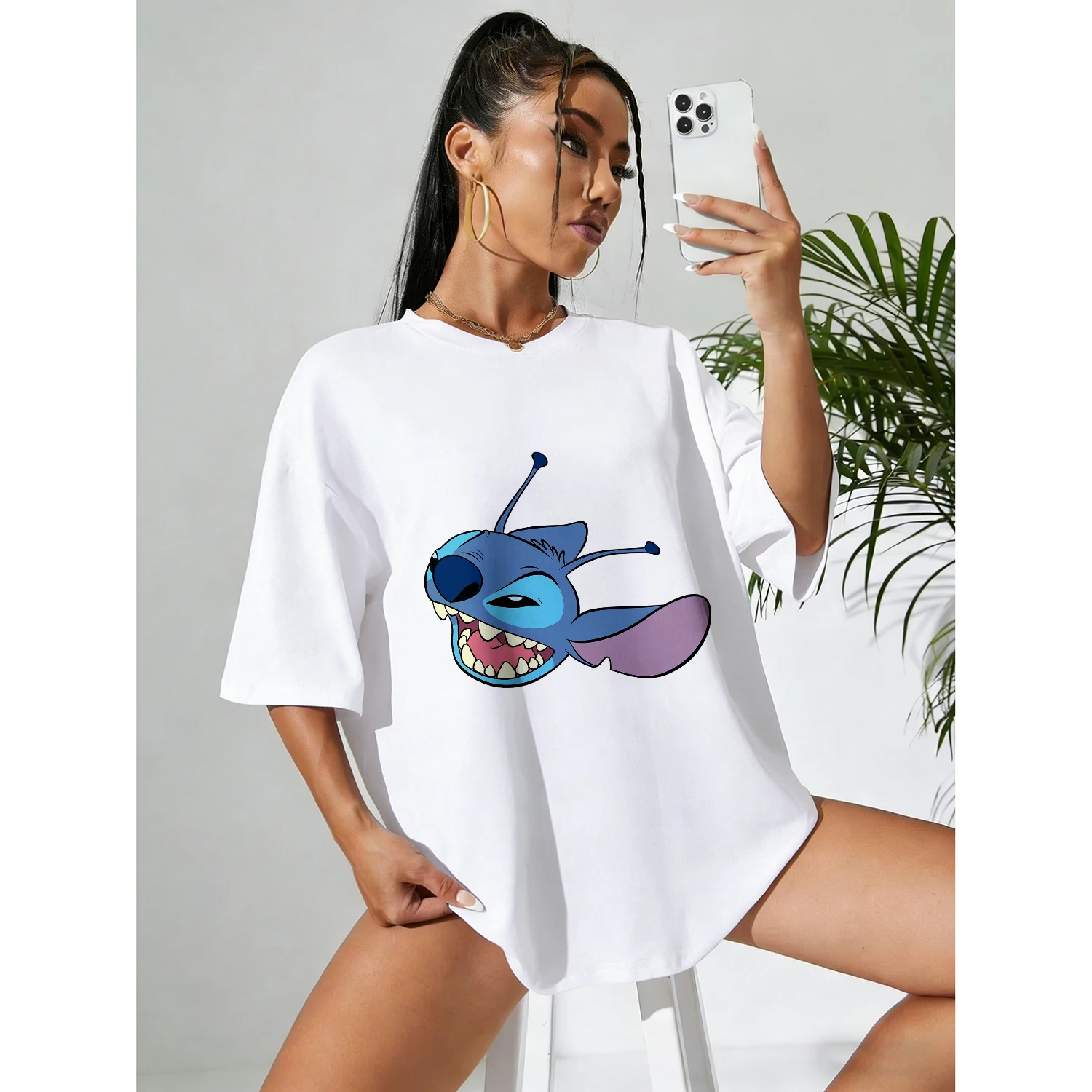 

Disney Summer Interplanetary Baby "Stitch" Evil Charm Contrast Cute Style 100% Cotton Print T-shirt Men's Casual Top Y2k
