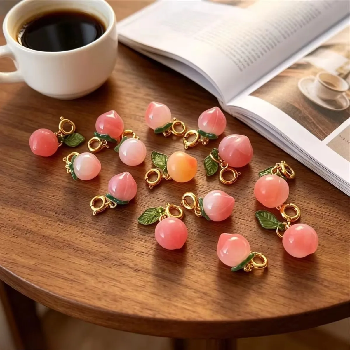 Natural Matte Red Agate Honey Peach Carved Pendants 1pcs DIY Handmade Sweet Lucky Jade Accessories