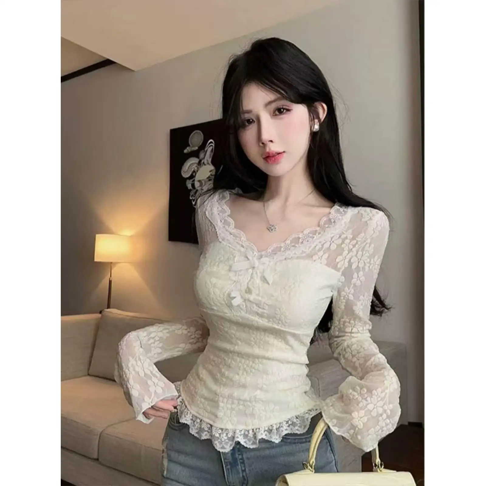 Camiseta Longa de Renda Plus Size com Decote em V para Mulheres, Sensual e Elegante, Estilo Outono, Sensação de Alta Qualidade