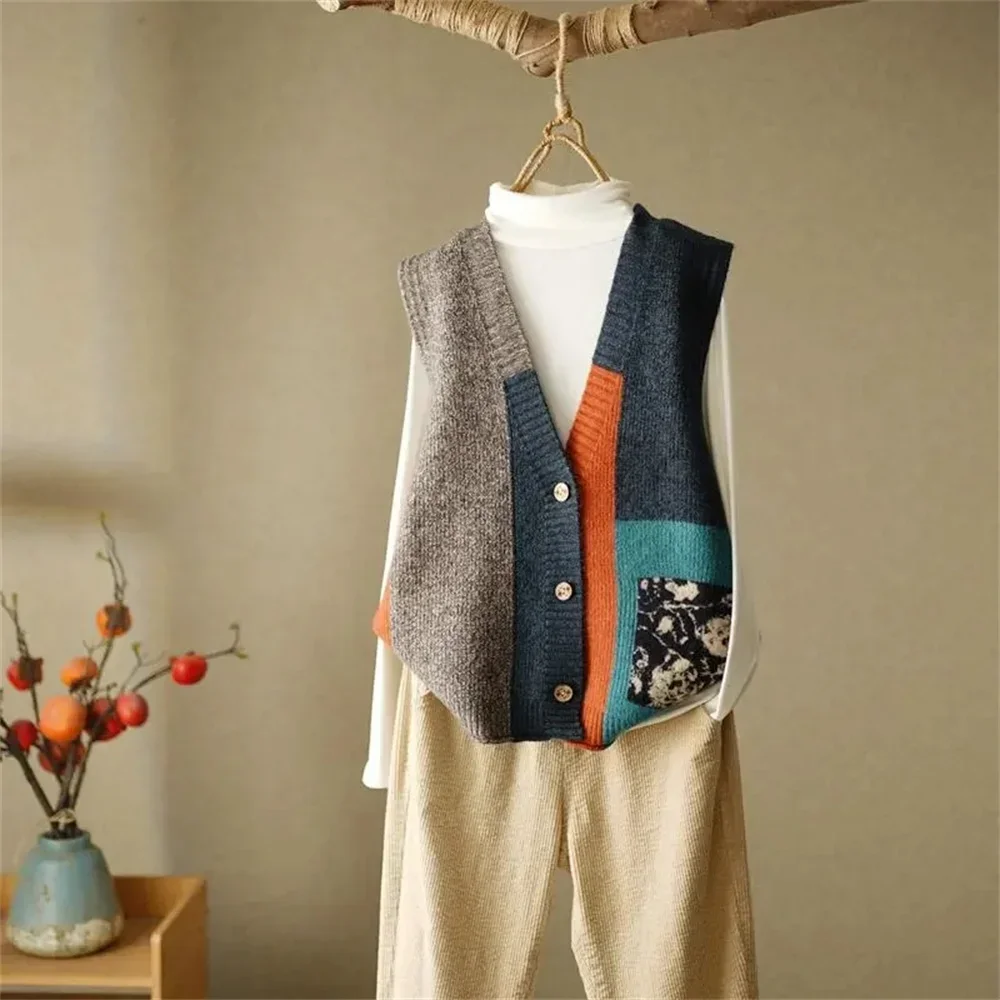 

2024 V-neck Single-breasted Sleeveless Sweaters Vest Loose Splice Color Knitted Sweater Vintage Soft Cardigan Women PH261