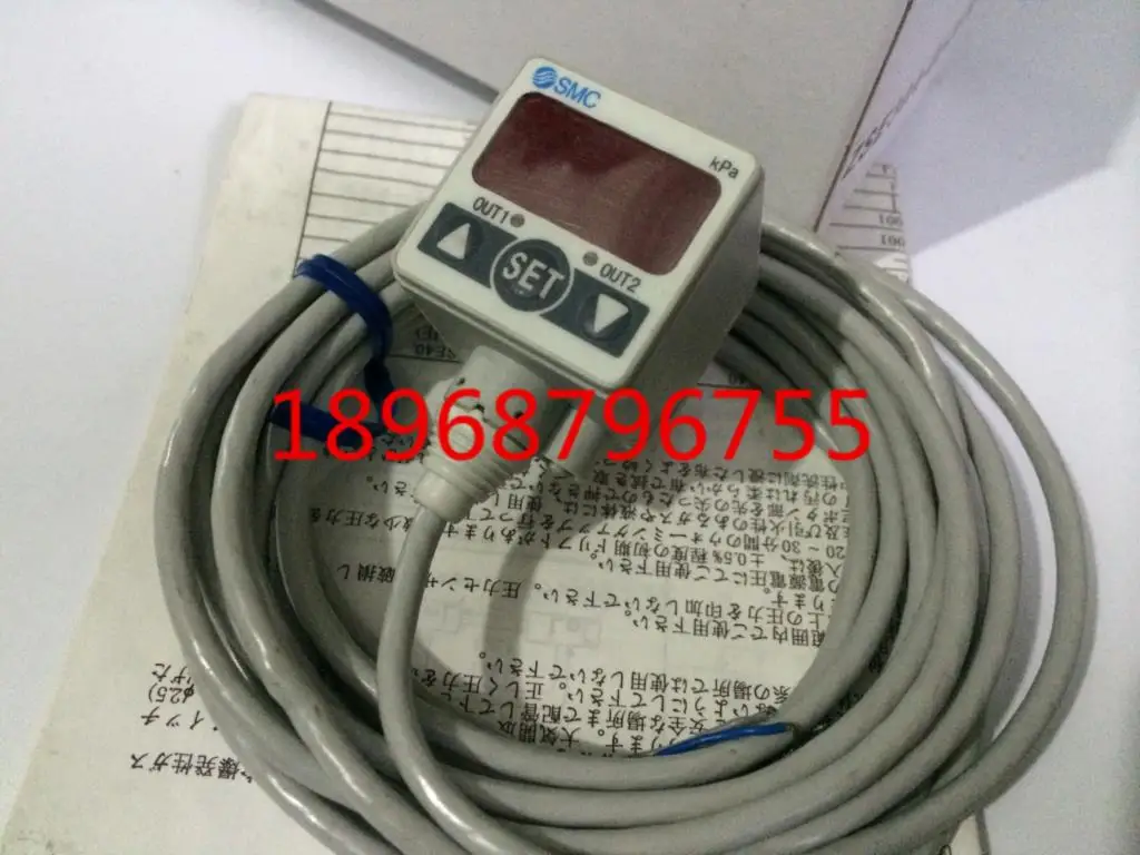 

ZSE40-01-62-M Digital display pressure sensor