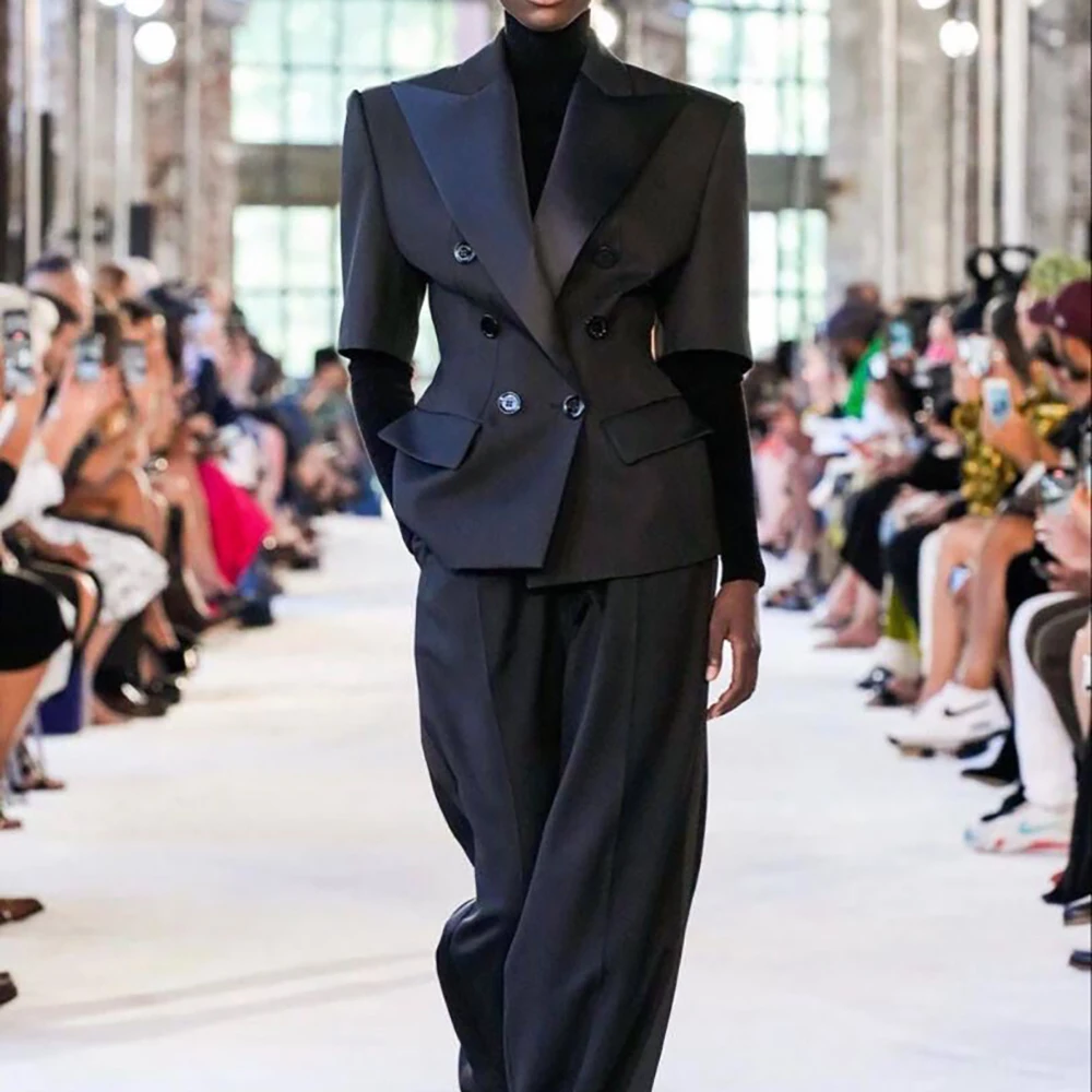 الدعاوى النسائية الكلاسيكية 2 قطعة سترة وسراويل مجموعات نصف الأكمام وصمة عار واسعة بلغت ذروتها التلبيب مزدوجة الصدر السترة ملابس مكتب رسمية