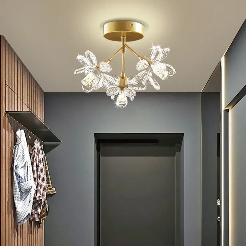 

GHEUVNJ Nordic light luxury ceiling light, modern entrance hallway foyer light, personalized designer, gold flower crys