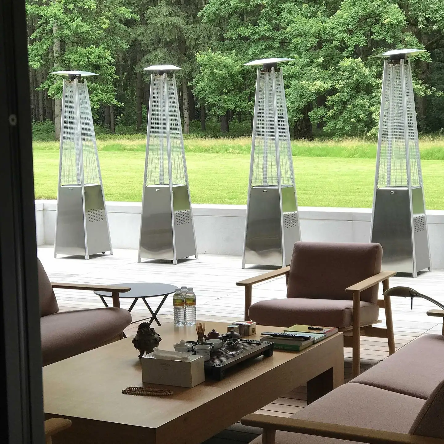 Factory Wholesale Silver Tower Shape Patio Heater Gas