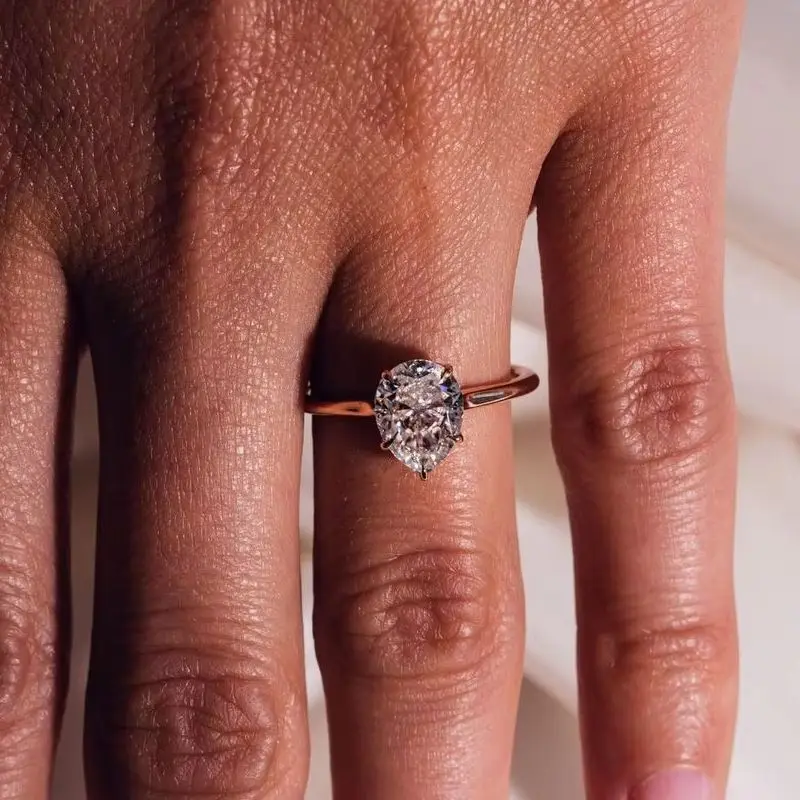 

JOVOVASMILE 1.8ct 9x7mm Brilliant Pear Cut Moissanite Wedding Ring 14k Rose Gold Au585 Engagement Rings For Woman Jewelry