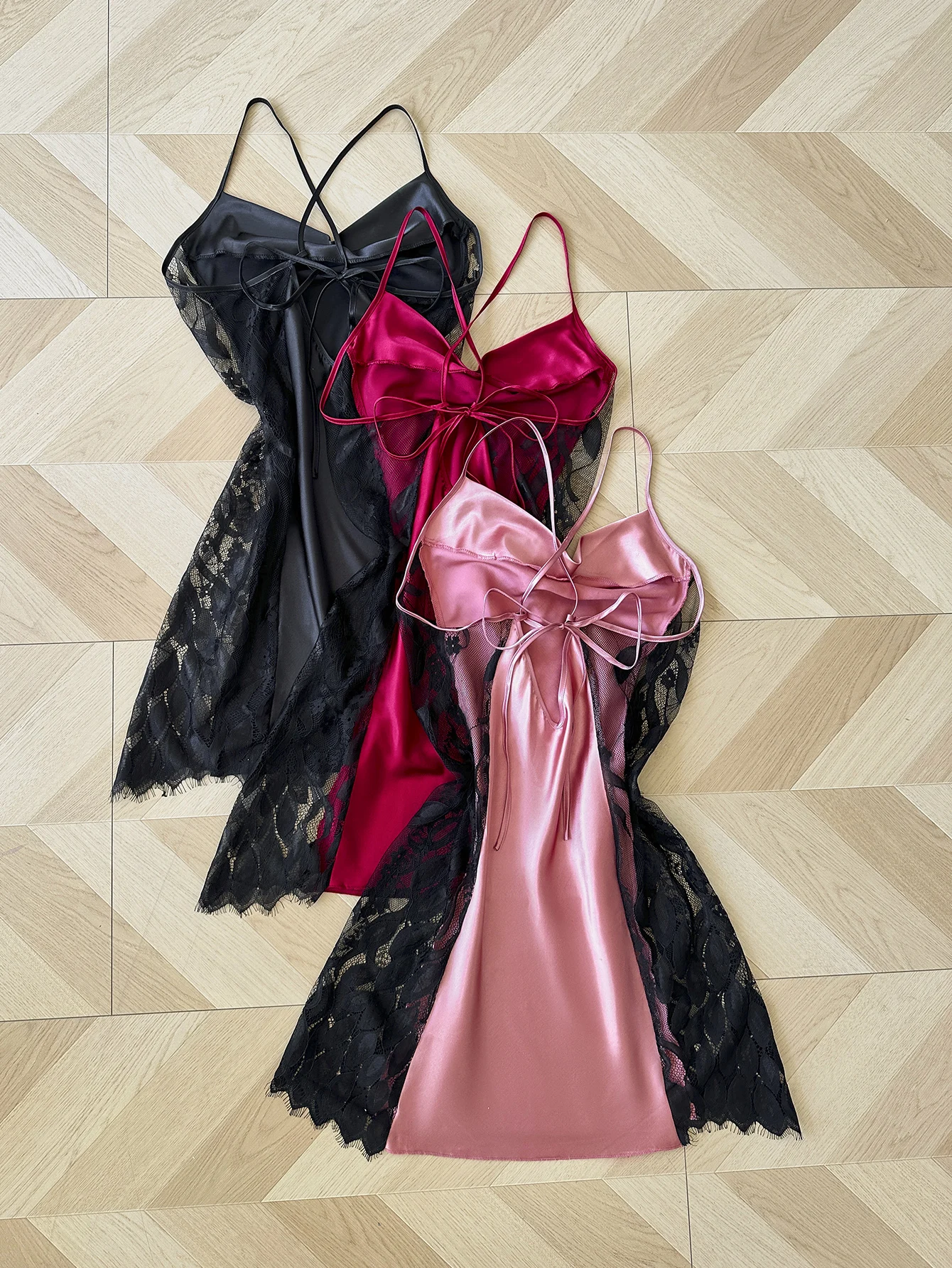 New Style Women's Lace Splicing Nightdress Sexy Fashion Pajamas Simple and Comfortable Suitable for Parties and at Home