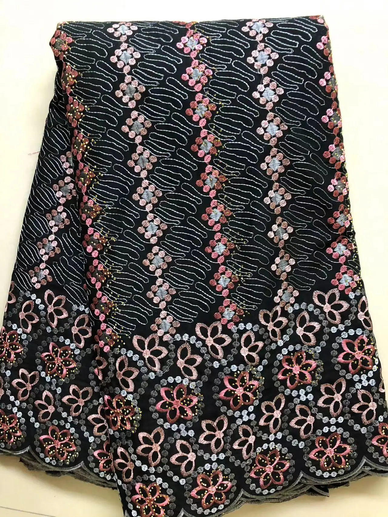 Swiss Voile Lace In Switzerland African Polish Stones Lace Fabric 2023 High Quality Nigerian Tissu Dry Cotton Lace Dubai Fabric