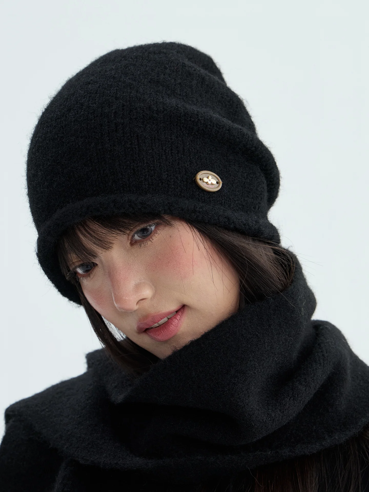 coldersugar-knitted-beanie-hat-women's-sle-winter-faion-small-face-effect-warm-wool-blend-casual-ex-foldable-cap