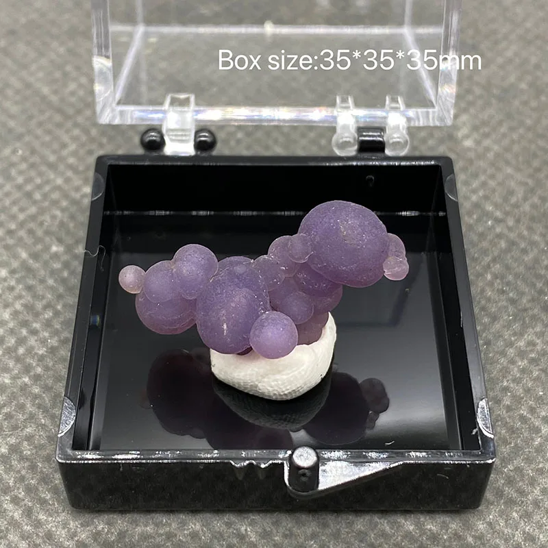 100% Natural grape agate mineral specimen stones and crystals healing crystals quartz gemstones Gem collection