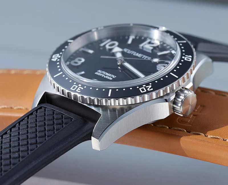 SCMTLUMETTE A061 Klassische 1969 Hommage-Uhr Automatik Taucheruhr für Herren 200M Keramik-Lünette Leuchtend im Dunkeln Outdoor Abenteuer Sport Gummiarmband – Detail 11
