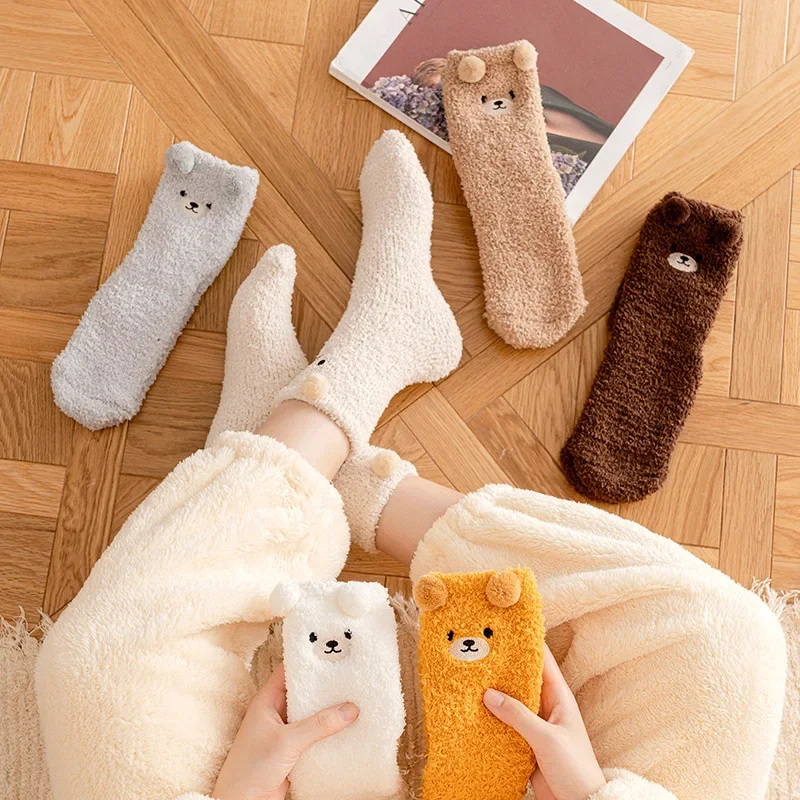 Women Socks 2023 Winter Cute Bear Coral Fleece Fuzzy Socks Female Autumn Happy Funny Socks for Girl Warm Winter Female Home