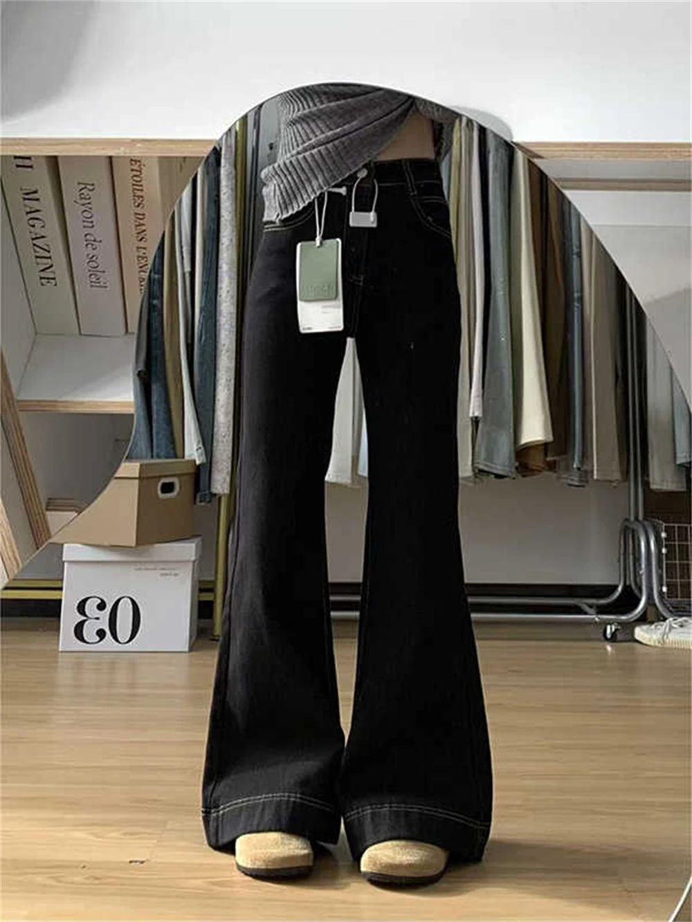 Women's High Waist Jeans Simple Flared Denim Pants American Retro Y2k High Street Bell Bottom Jeans Harajuku 2000s Korean Tide