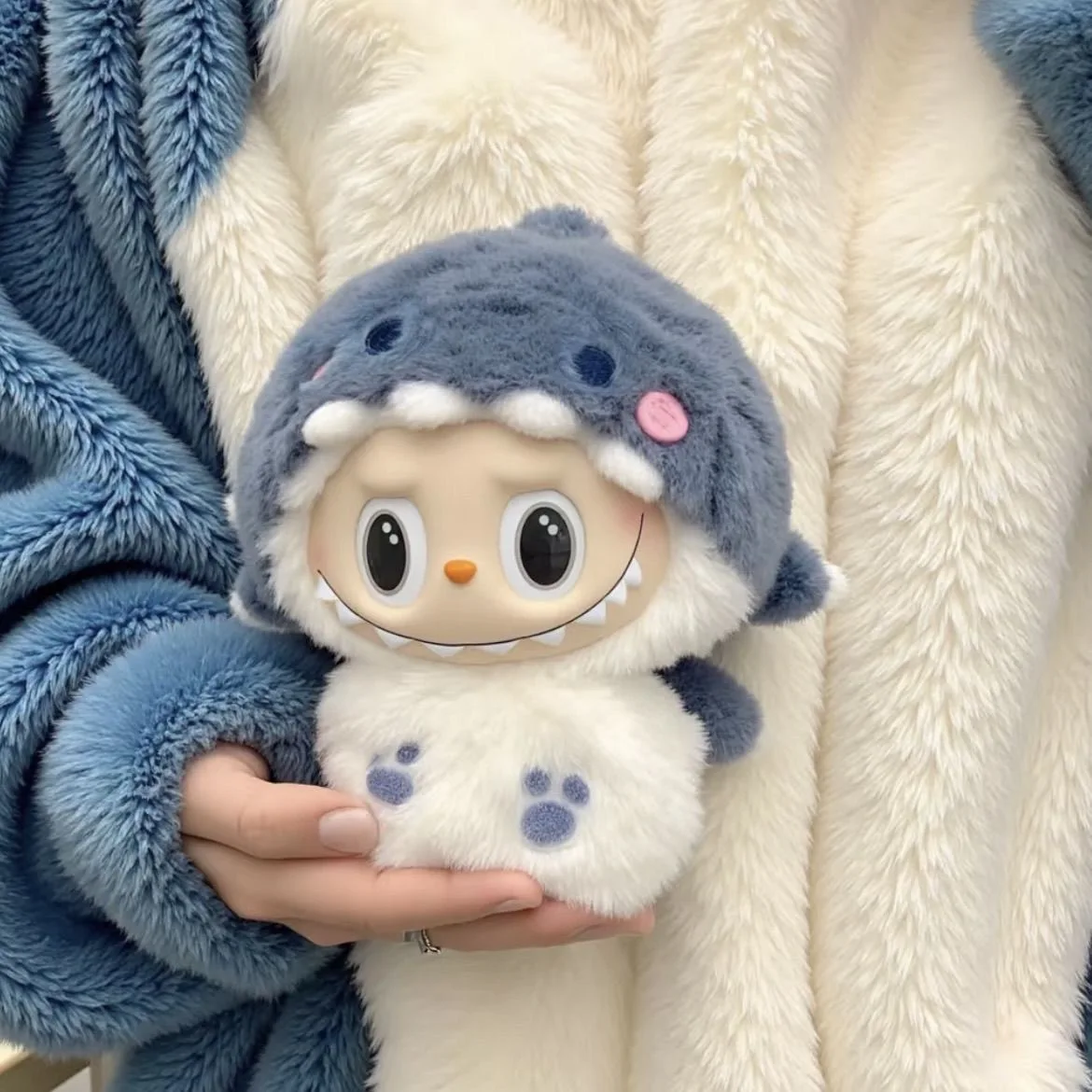 

For/clothe 17cm Labubu Clothes V1v2v3 Labubu Little Shark Doll Cute Coat Be Used To Replace The Sleeping Clothes For Changing