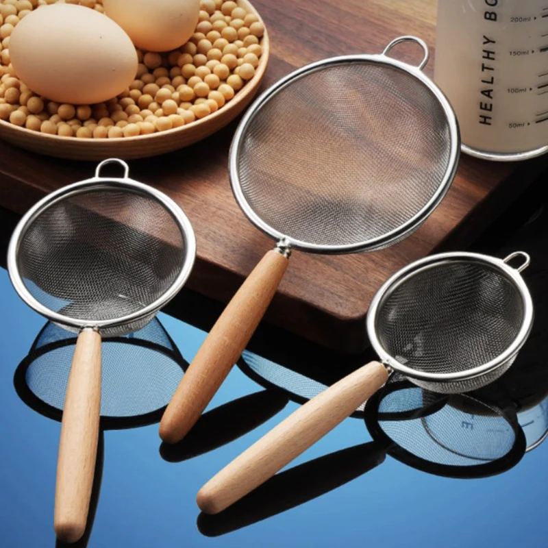 

Wooden Handle Stainless Steel Small Colander Fine Mesh Oil Strainer Multi-function Filter Mesh Flour Sifter Outdoor Tableware