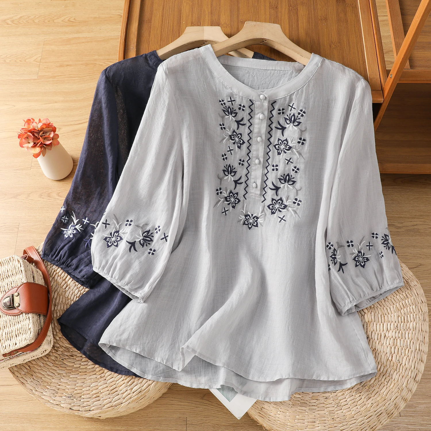 

Cotton and Linen Embroidery Shirt Female Spring and Summer New Literary Retro Elegant Rustic Style Lantern Sleeve Casual Blouse