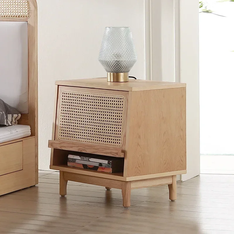 北欧籐無垢材ベッドサイドキャビネットシンプルなベッドサイドロッカーマスターベッドルーム収納キャビネット