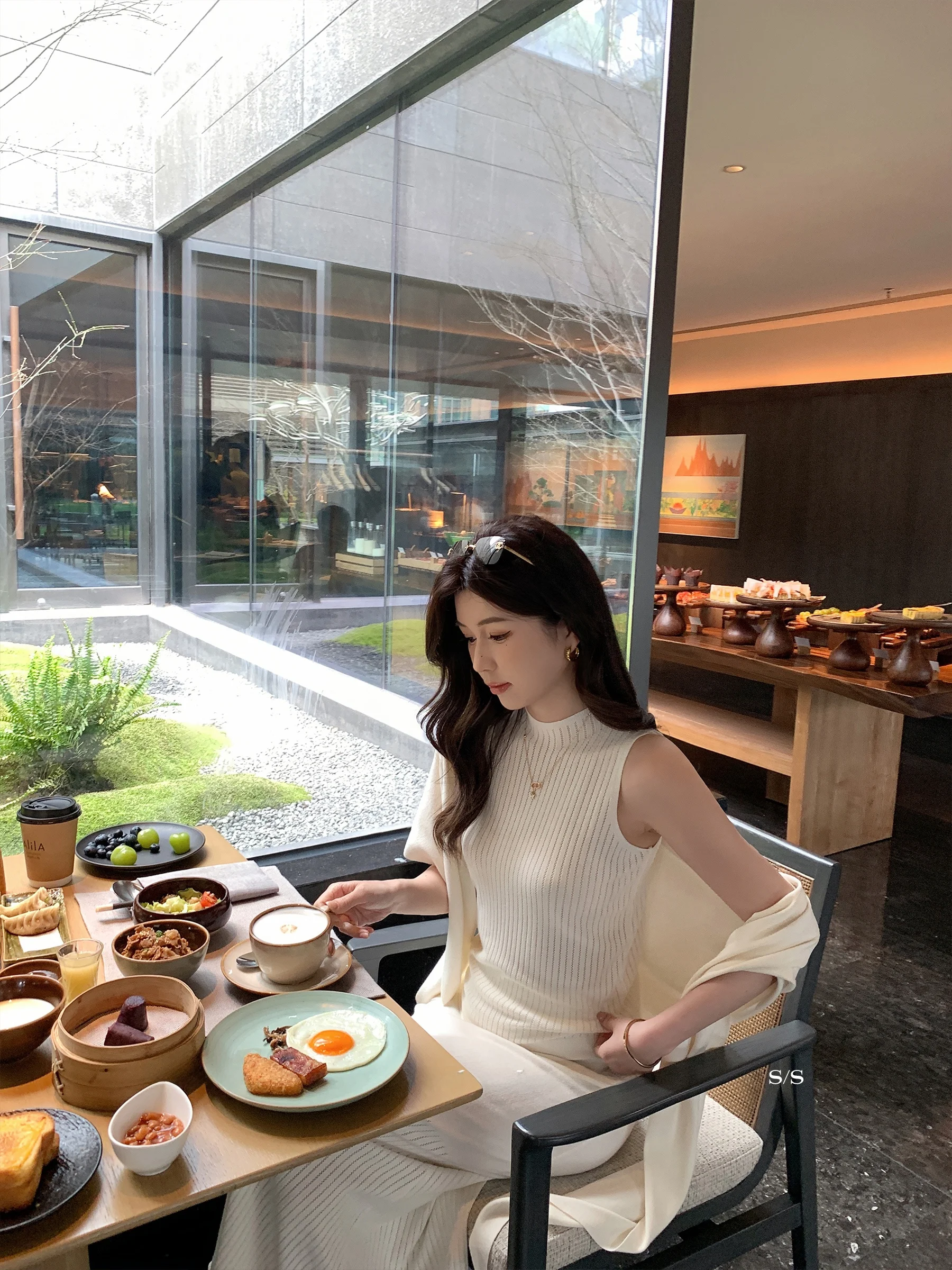 

Вязаный комплект Sam Seoi: ажурный вязаный топ и юбка с высокой талией, модный женский весенний наряд из двух предметов