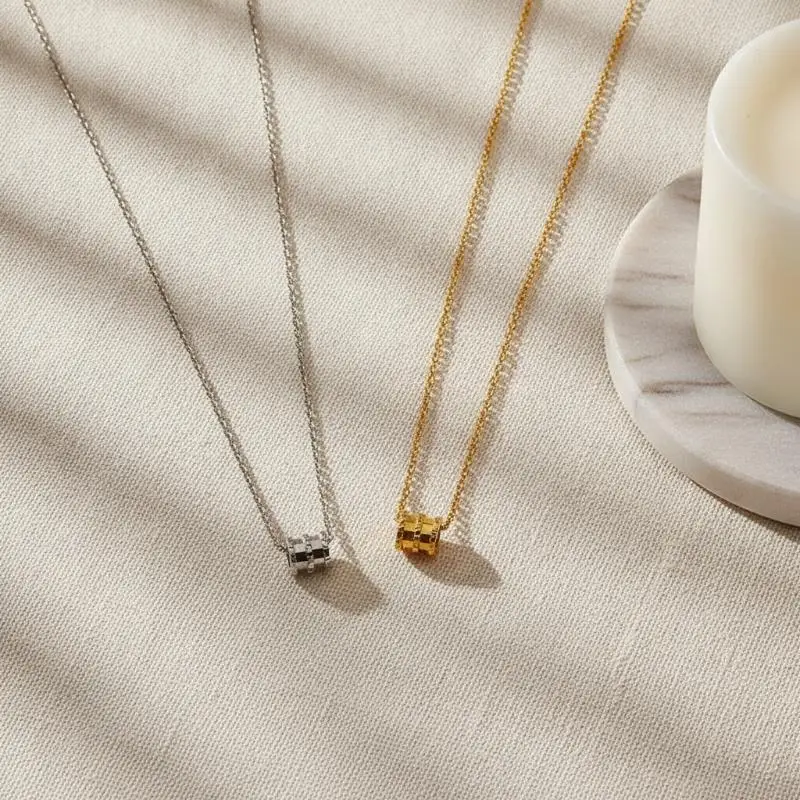 Schlanke Halskette im Luxus-Design, Kreatives Design, Schlüsselbeinkette für Damen, Hochwertiger Schmuck, Geschenk für Frauen – Detail 7