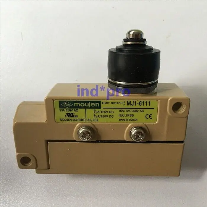 1PCS NEW FOR moujen MJ1-6111 Limit switch