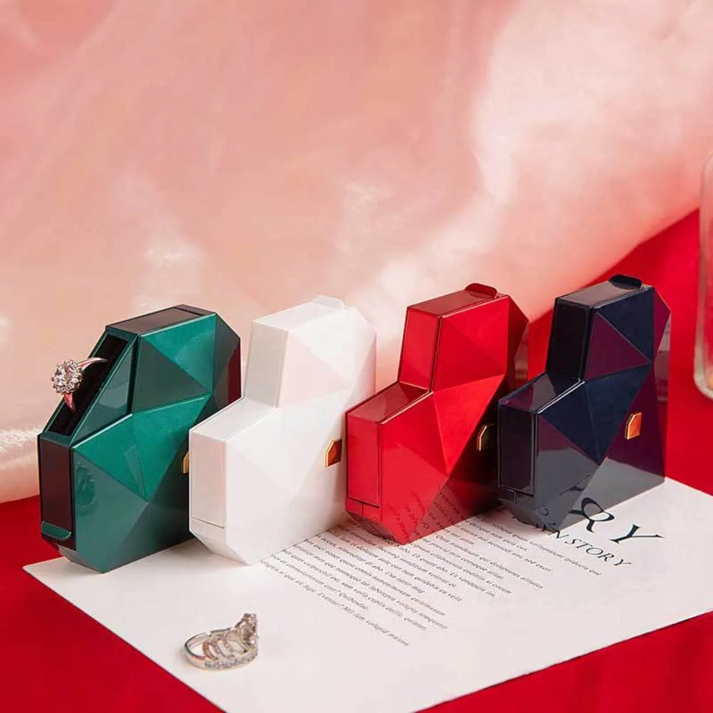 Dustproof Proposal Ring Box Waterproof Elegant Heart Diamond Ring Box White Red Auto Pop Up Jewelry Box Gift