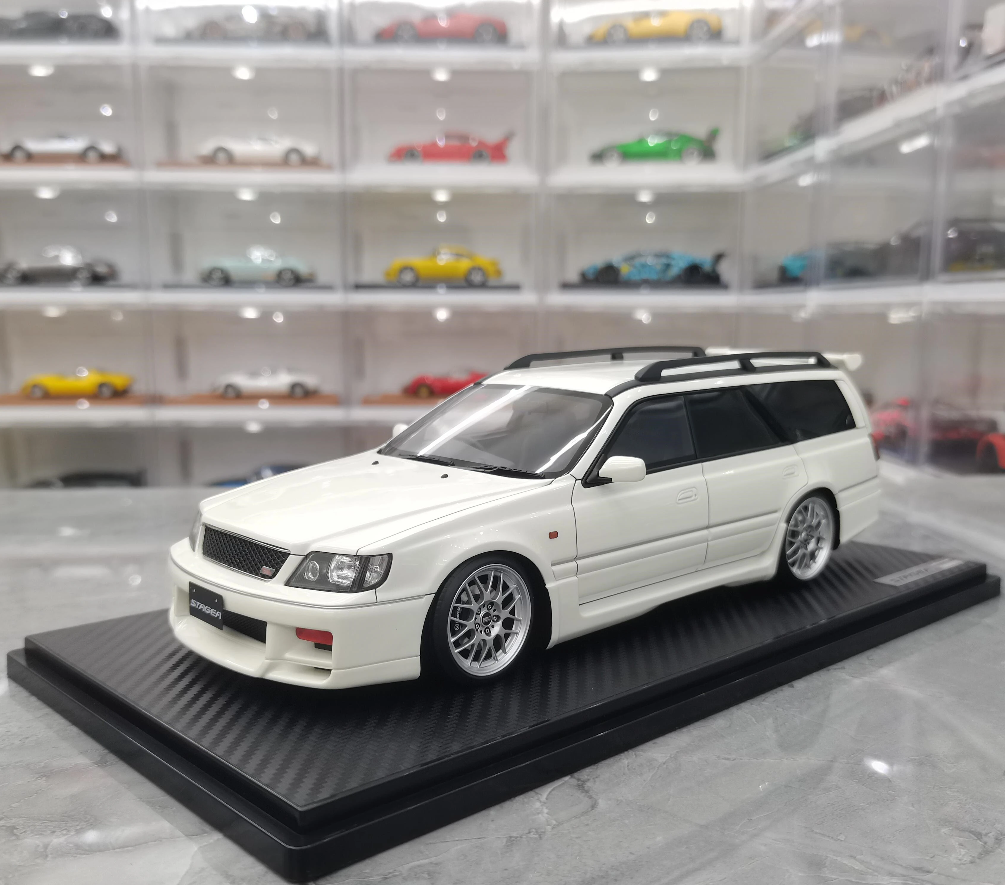 

IG ignition 1:18 For STAGEA 260RS WGNC34 Wagon JDM Limited Edition Simulation Resin Alloy Static Car Model Toy Gift