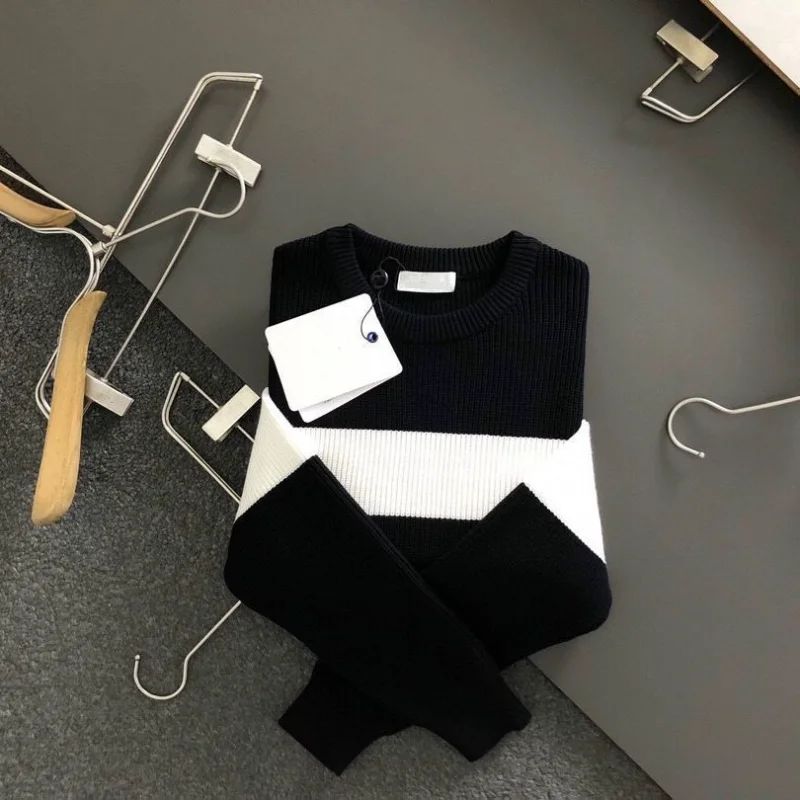 Thumbnail 3 - #37 Round Neck Hoodies Comparison Guide